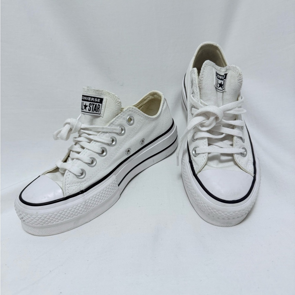 Chuck Taylor All Star Lift Platform Low-Top